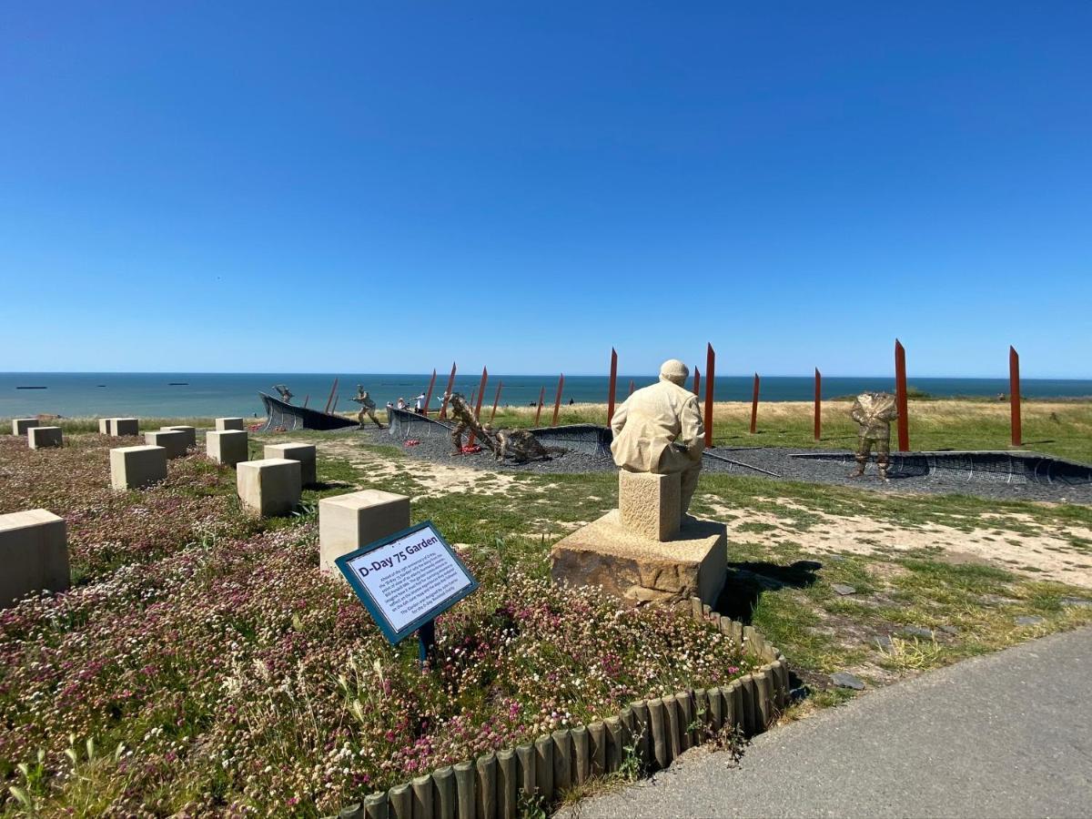 La Lumineuz Au Coeur Des Plages Du Debarquement Creully sur Seulles Exterior photo